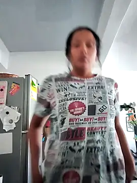 avispit online show from 10/02/25, 02:57