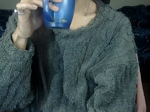 YourCDBitch online show from 12/19/25, 09:55