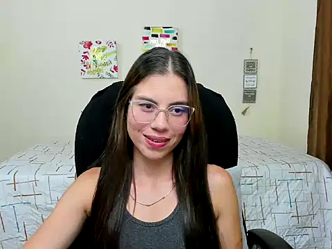 veronicamiller22 online show from 09/27/25, 04:28