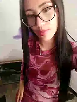 Snapshot of ximenagp chatting on 10/19/25, 04:24 ximenagp online show from 10/19/25, 04:24