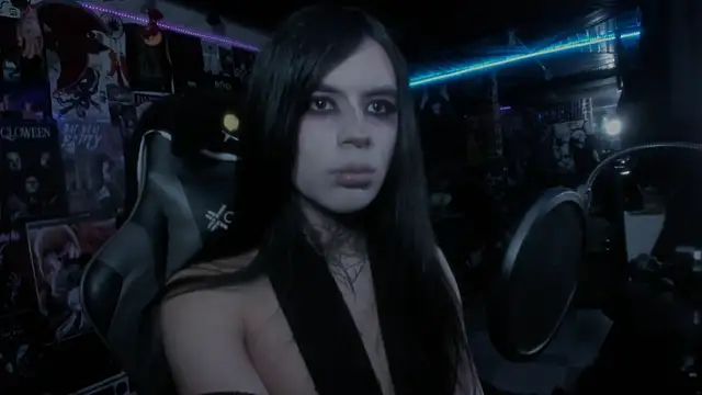 Snapshot of rotten_dreams chatting on 02/21/25, 10:04 rotten dreams online show from 02/21/25, 10:04