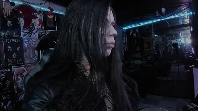 Snapshot of rotten_dreams chatting on 09/08/25, 10:20 rotten dreams online show from 09/08/25, 10:20