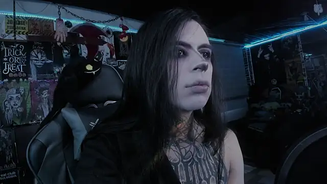 Snapshot of rotten_dreams chatting on 09/30/25, 10:15 rotten dreams online show from 09/30/25, 10:15