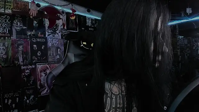 Snapshot of rotten_dreams chatting on 10/14/25, 11:05 rotten dreams online show from 10/14/25, 11:05