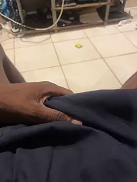 Snapshot of bigDaddyD97 chatting on 02/08/25, 07:59 bigDaddyD97 online show from 02/08/25, 07:59