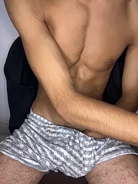 Hamza-Maroki online show from 10/25/25, 09:31