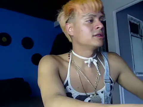 mchissexx online show from 12/01/25, 09:31