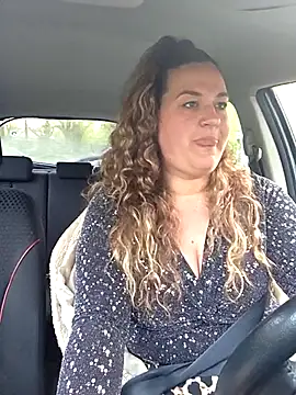 Snapshot of justtess chatting on 04/19/26, 05:07 justtess online show from 04/19/26, 05:07