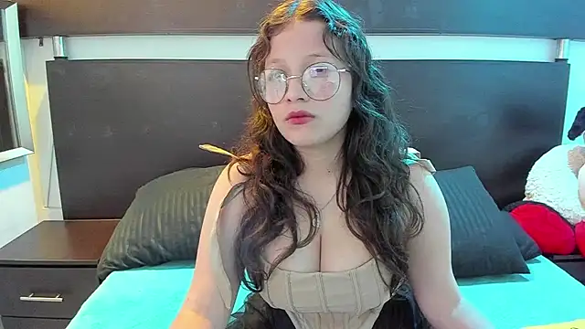 Marii 18 online show from 03/09/25, 03:54