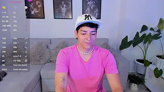  JacobMiller   online show from 02/26/25, 09:05