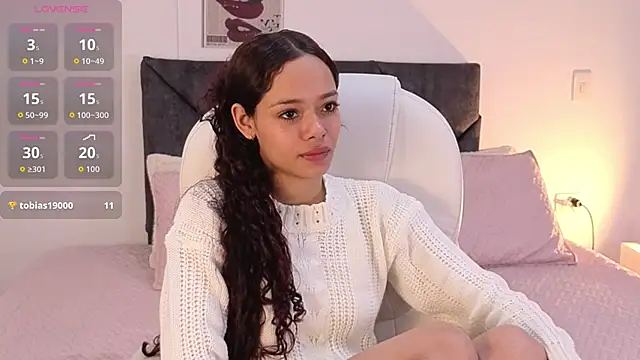 sara sharma  online show from 09/27/25, 03:50