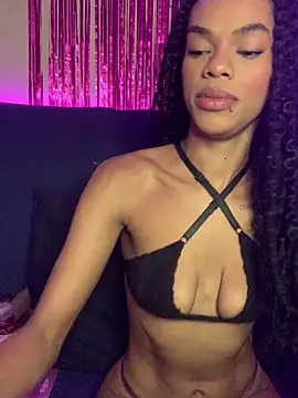 Snapshot of Mirellysbs1 chatting on 03/05/26, 05:36 Mirellysbs1 online show from 03/05/26, 05:36