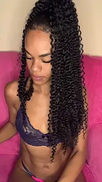 Snapshot of Mirellysbs1 chatting on 04/09/26, 02:11 Mirellysbs1 online show from 04/09/26, 02:11