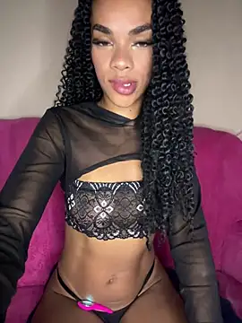 Snapshot of Mirellysbs1 chatting on 04/11/26, 01:21 Mirellysbs1 online show from 04/11/26, 01:21