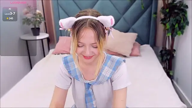 SweetieAngela online show from 02/25/25, 03:20