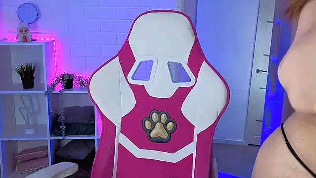 SweetieAngela online show from 12/04/25, 02:26