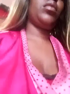 Snapshot of Coco_Nile chatting on 03/14/25, 04:32 Coco Nile online show from 03/14/25, 04:32