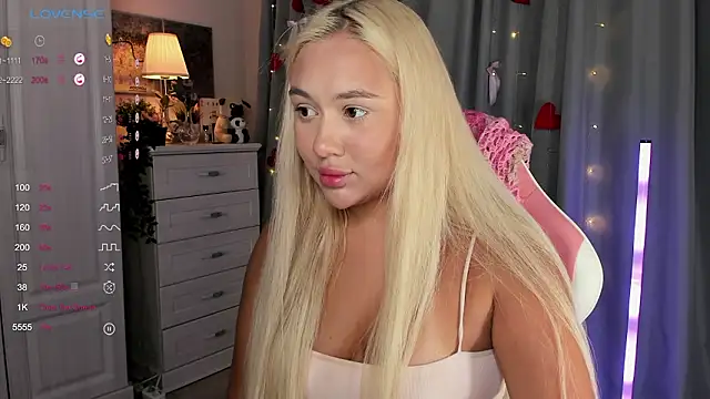  Loneve   online show from 03/26/26, 04:01