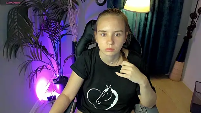 Lika 0ne online show from 10/04/25, 12:25