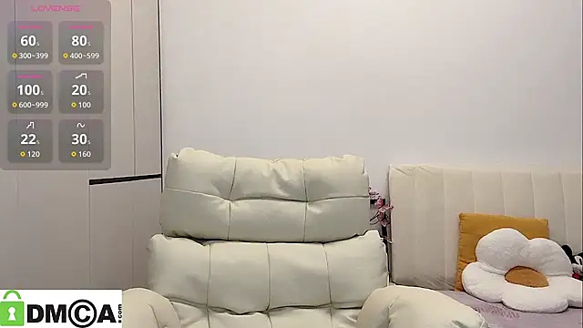 yunyun121 online show from 12/01/25, 03:17