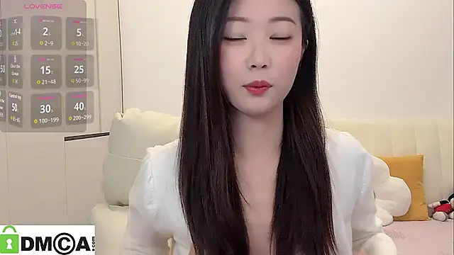 yunyun121 online show from 12/16/25, 03:06