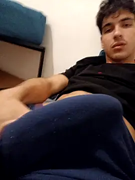 Chicopolla0 online show from 02/11/25, 03:40