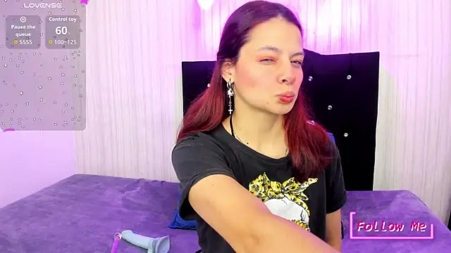 Snapshot of nicky_angel1 chatting on 12/02/25, 06:47 nicky angel1 online show from 12/02/25, 06:47