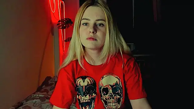 Alexa Pirs online show from 03/13/25, 11:27