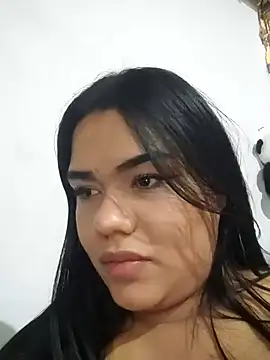 Snapshot of nikki_grey chatting on 09/30/25, 10:37 nikki grey online show from 09/30/25, 10:37