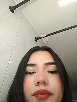 Snapshot of nikki_grey chatting on 11/02/25, 05:59 nikki grey online show from 11/02/25, 05:59