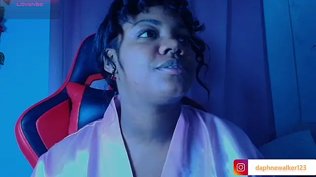 Daphnewalker   online show from 02/21/26, 02:01