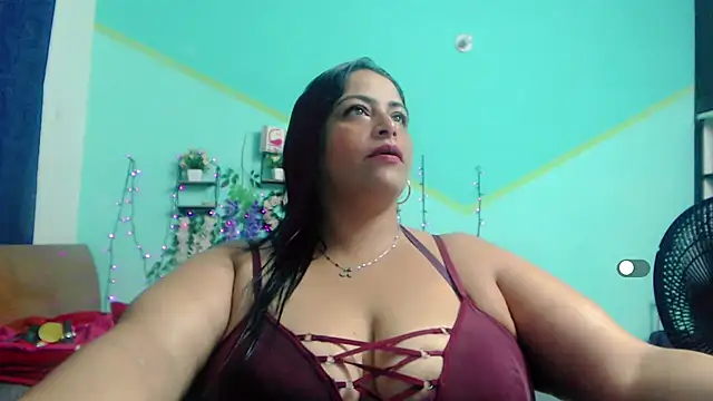 Snapshot of NickyRibeiro chatting on 10/30/25, 02:24 NickyRibeiro online show from 10/30/25, 02:24