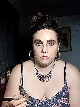 Snapshot of KinzAngel chatting on 02/25/25, 05:52 KinzAngel online show from 02/25/25, 05:52