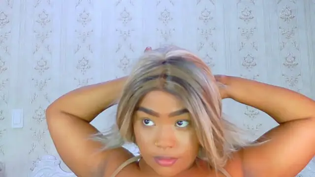 TianahGlow online show from 09/24/25, 08:12