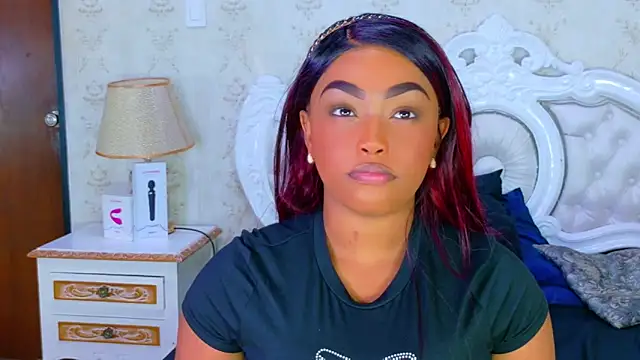 TianahGlow online show from 11/10/25, 08:30