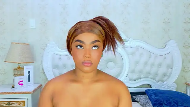 TianahGlow online show from 12/03/25, 09:13