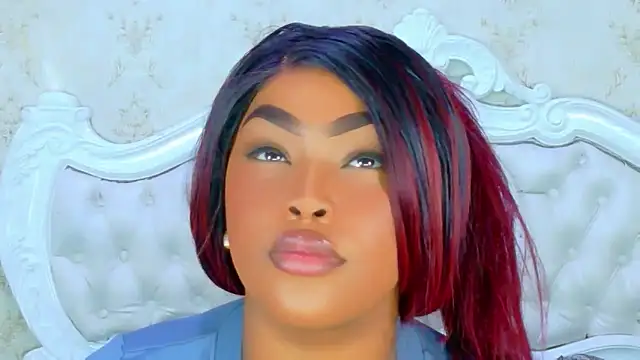 TianahGlow online show from 12/13/25, 08:36