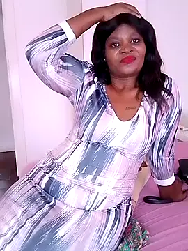 Snapshot of BigbootyliciousXXX chatting on 03/09/25, 01:04 BigbootyliciousXXX online show from 03/09/25, 01:04