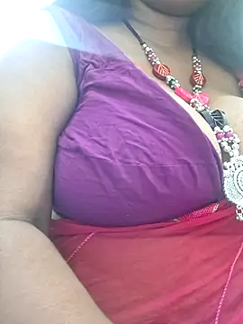 SX-JUHI online show from 10/07/25, 02:03