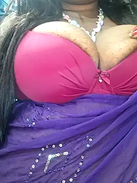 SX-JUHI online show from 10/30/25, 02:51