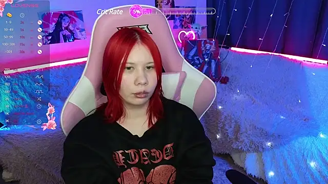 Little kitsune1707 online show from 03/05/25, 08:10