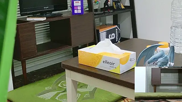 Snapshot of YARASERO-kun chatting on 02/20/26, 11:00 YARASERO-kun online show from 02/20/26, 11:00