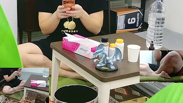 Snapshot of YARASERO-kun chatting on 03/06/26, 11:17 YARASERO-kun online show from 03/06/26, 11:17