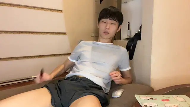 Snapshot of Brian_Stars chatting on 12/04/25, 06:16 Brian Stars online show from 12/04/25, 06:16