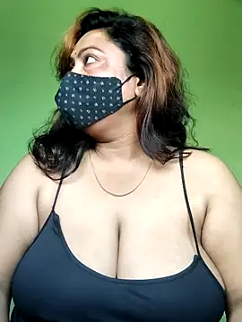 rani130 online show from 01/18/26, 01:42