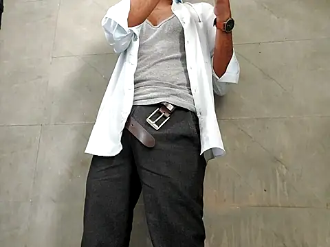 Lustyluckyy online show from 10/11/25, 07:07