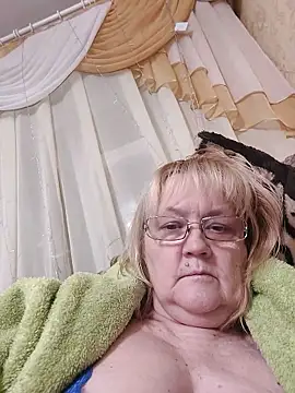 Snapshot of Violet5364 chatting on 01/18/26, 09:07 Violet5364 online show from 01/18/26, 09:07