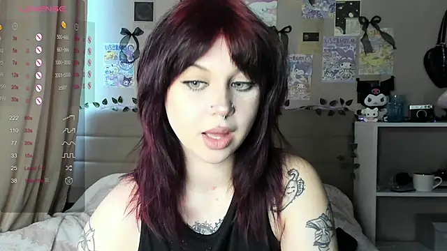 Snapshot of marynixoxo chatting on 03/16/26, 12:09 marynixoxo online show from 03/16/26, 12:09