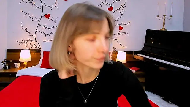 Snapshot of dej4vue chatting on 02/27/25, 08:39 dej4vue online show from 02/27/25, 08:39