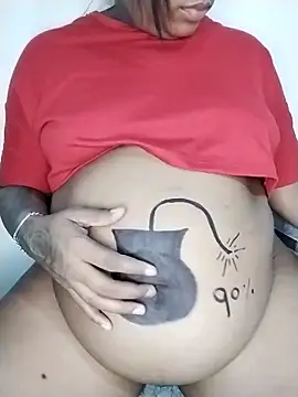 Snapshot of emma_purple_ chatting on 12/23/25, 12:52 emma purple online show from 12/23/25, 12:52